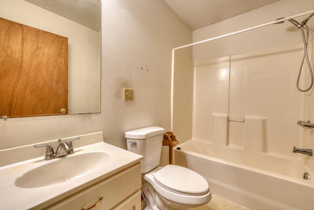 429314 Blairsville Residential