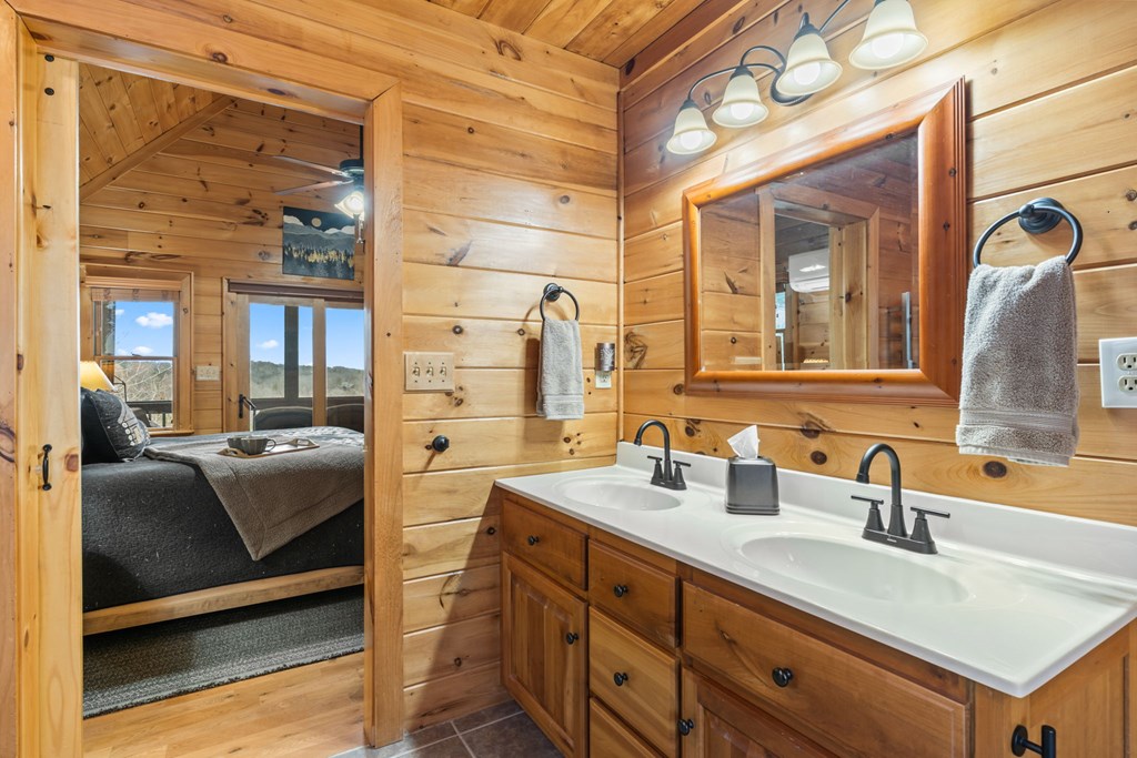 429316 Blue Ridge Residential