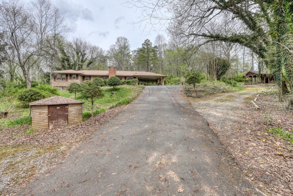 429317 Blairsville Residential