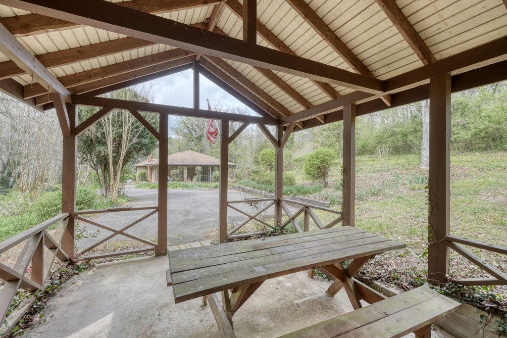 429317 Blairsville Residential