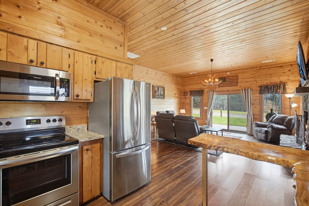 429319 Morganton Residential