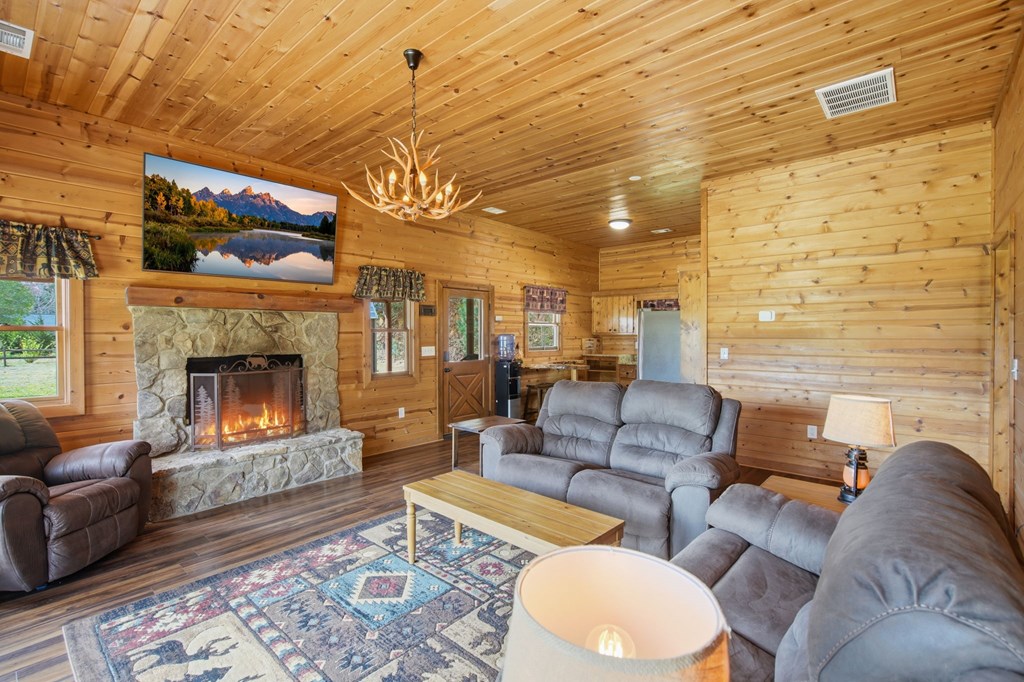 429319 Morganton Residential