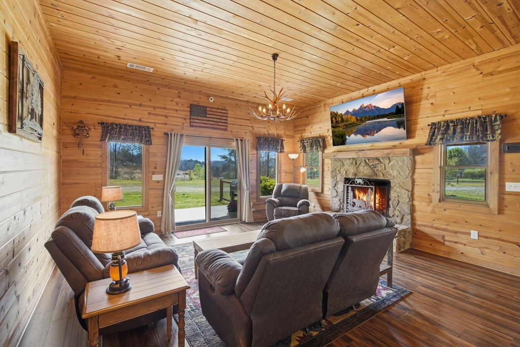 429319 Morganton Residential