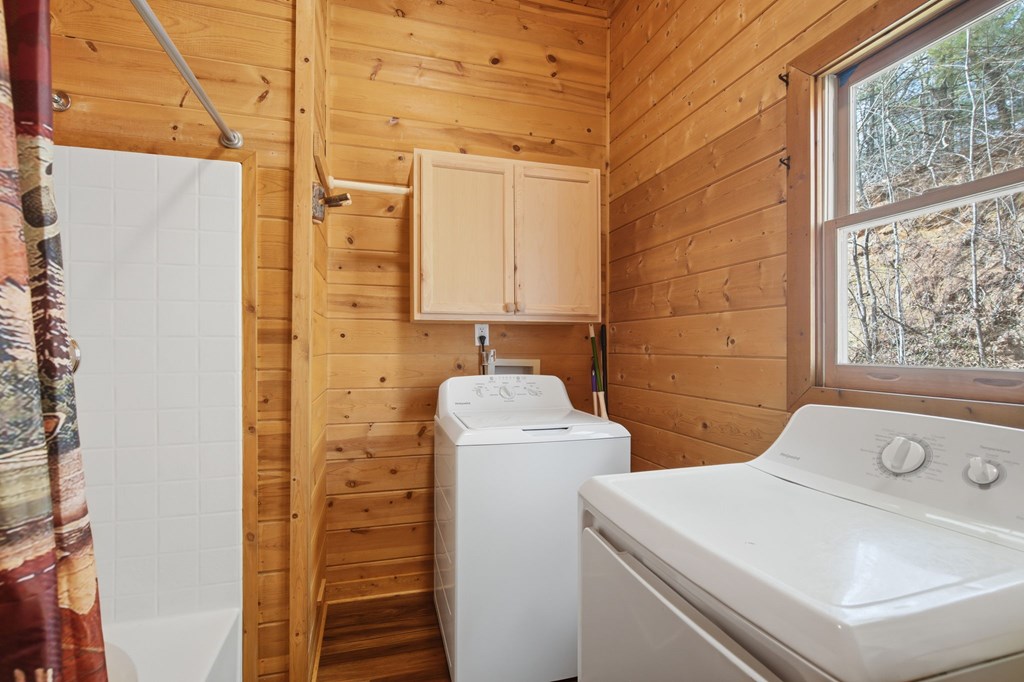 429319 Morganton Residential