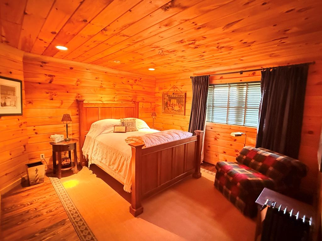 429322 Blairsville Residential