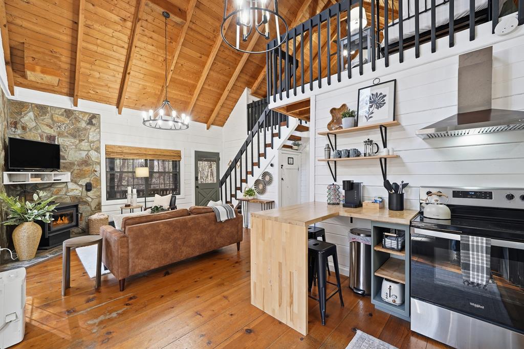 429323 Blue Ridge Residential