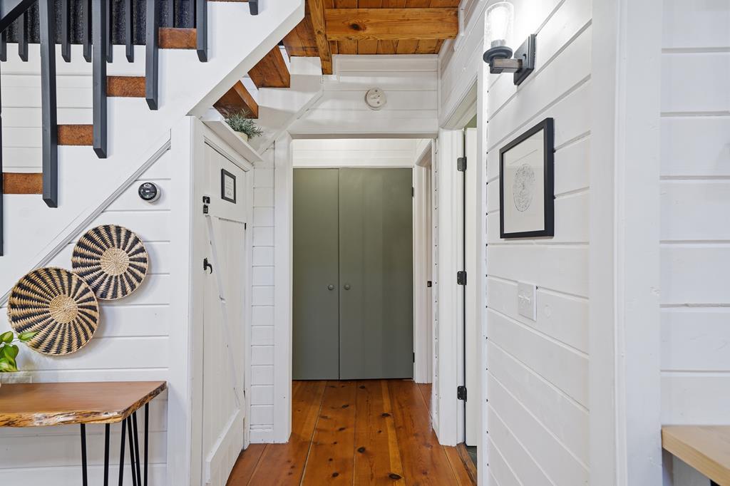 429323 Blue Ridge Residential