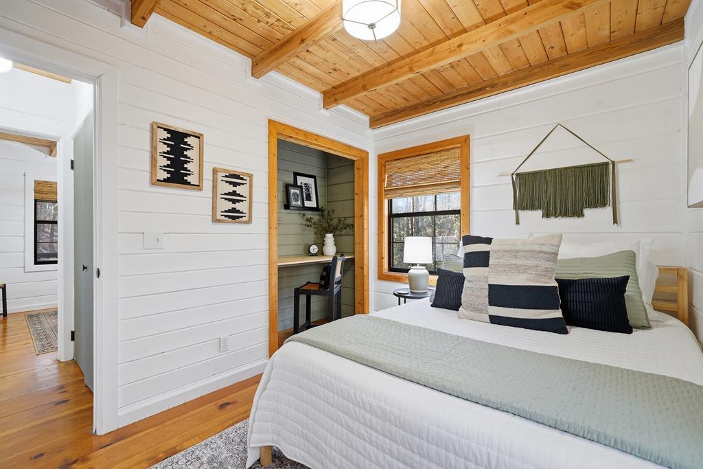 429323 Blue Ridge Residential