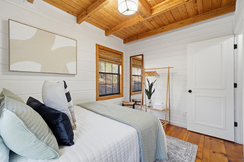 429323 Blue Ridge Residential