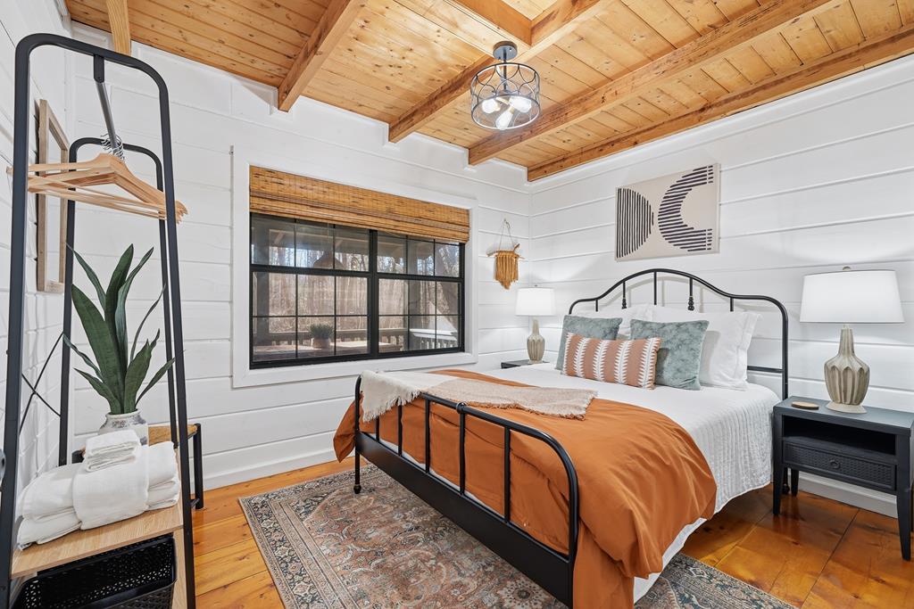 429323 Blue Ridge Residential