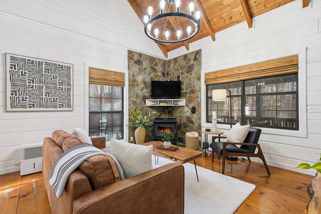 429323 Blue Ridge Residential