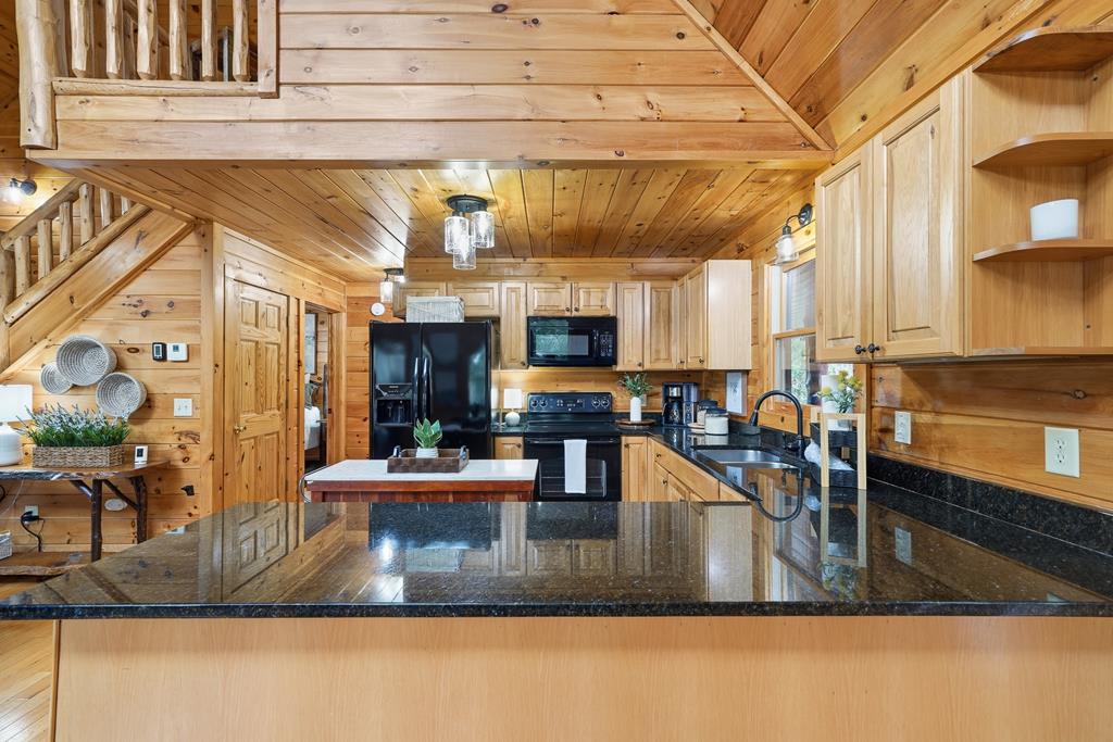 429324 Blue Ridge Residential