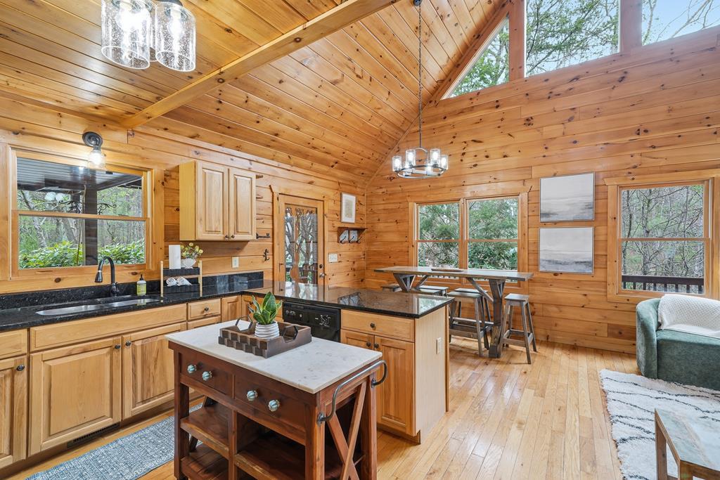 429324 Blue Ridge Residential