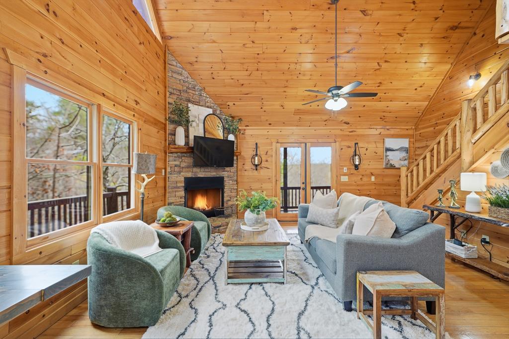 429324 Blue Ridge Residential