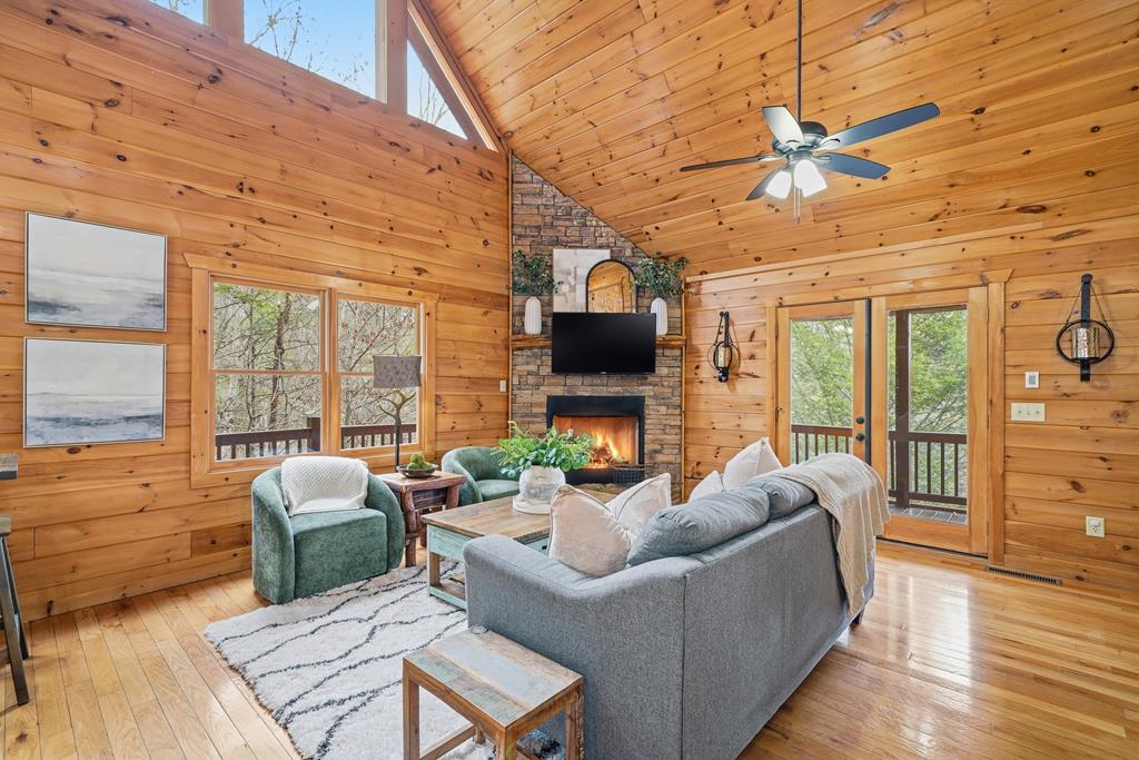 429324 Blue Ridge Residential