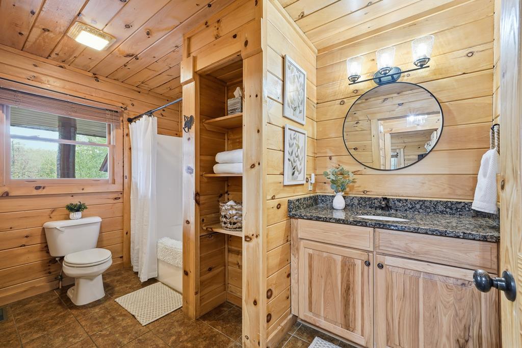 429324 Blue Ridge Residential