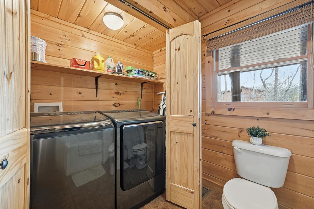 429324 Blue Ridge Residential