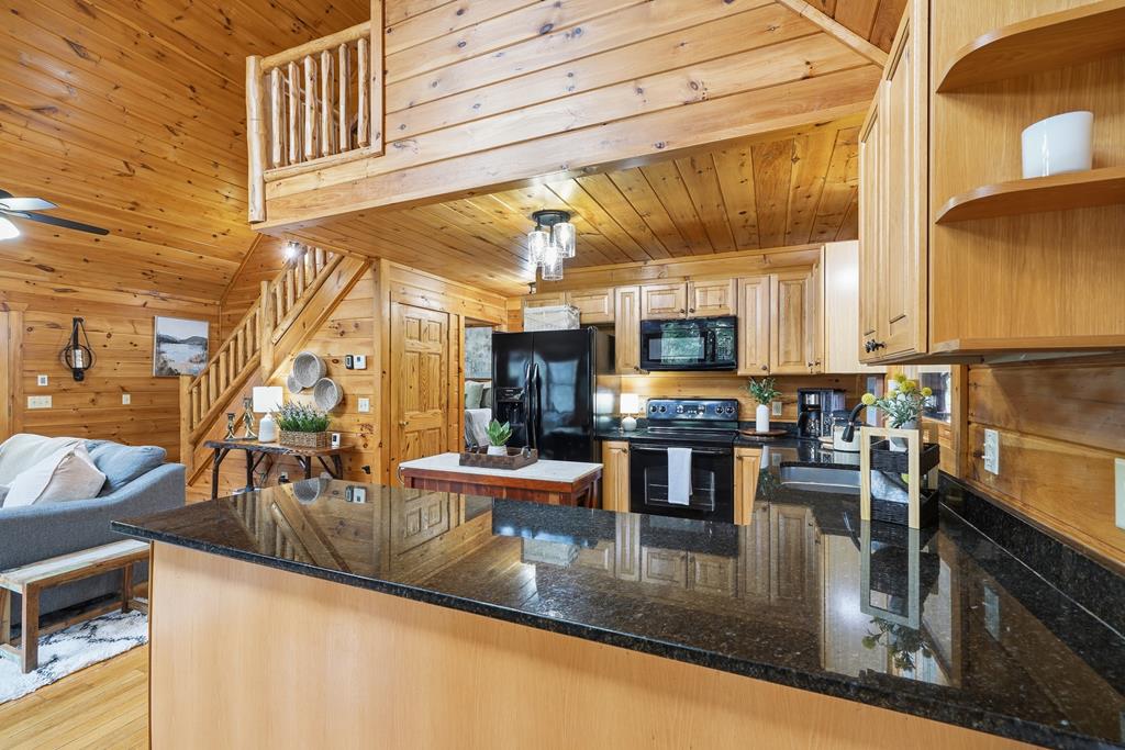 429324 Blue Ridge Residential