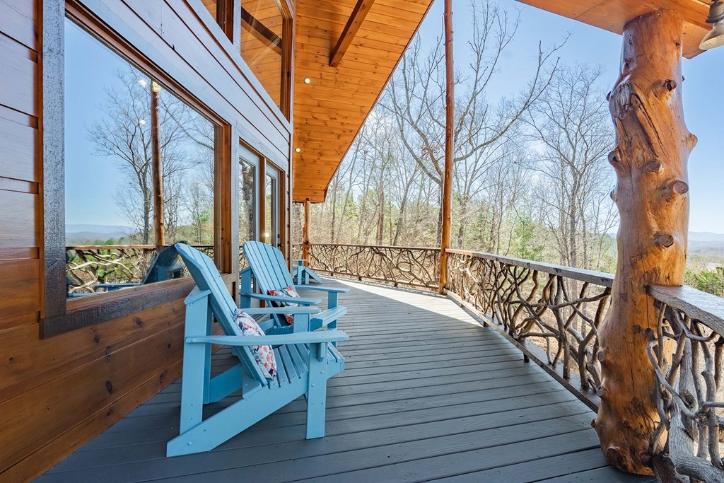 429329 Mineral Bluff Residential