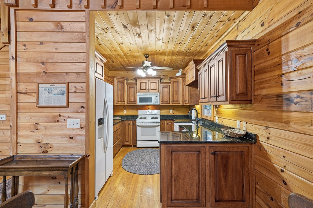 429333 Cherry Log Residential