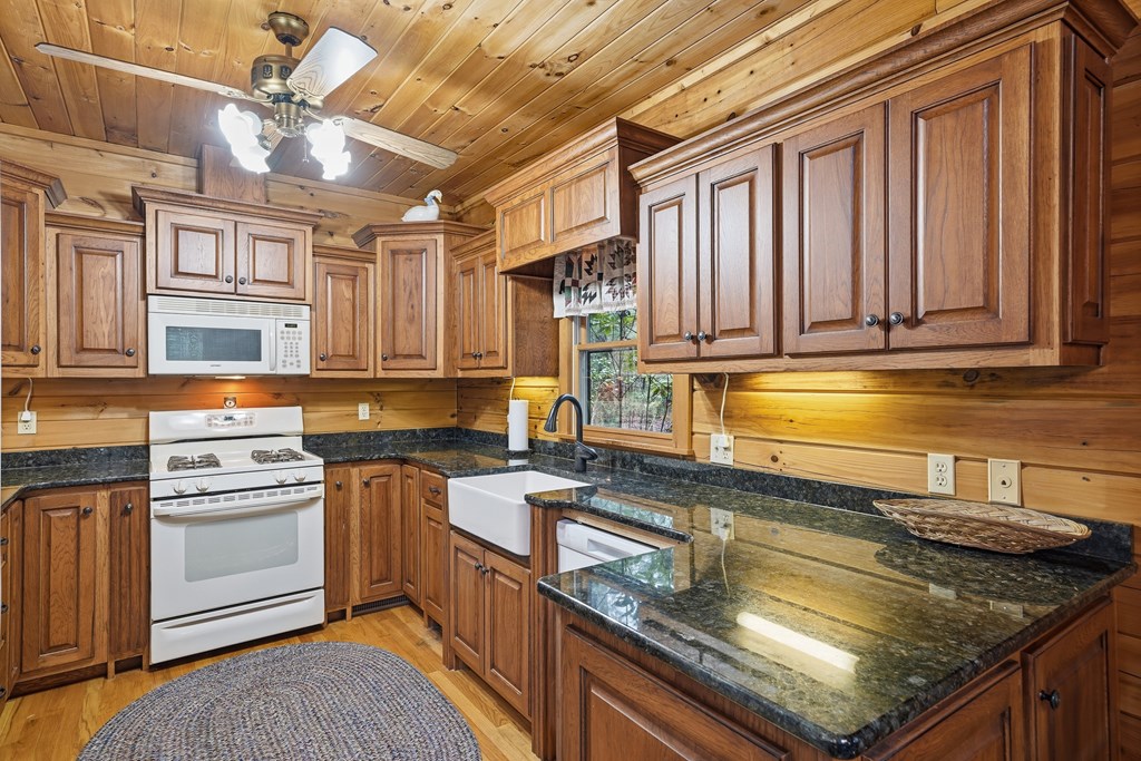 429333 Cherry Log Residential