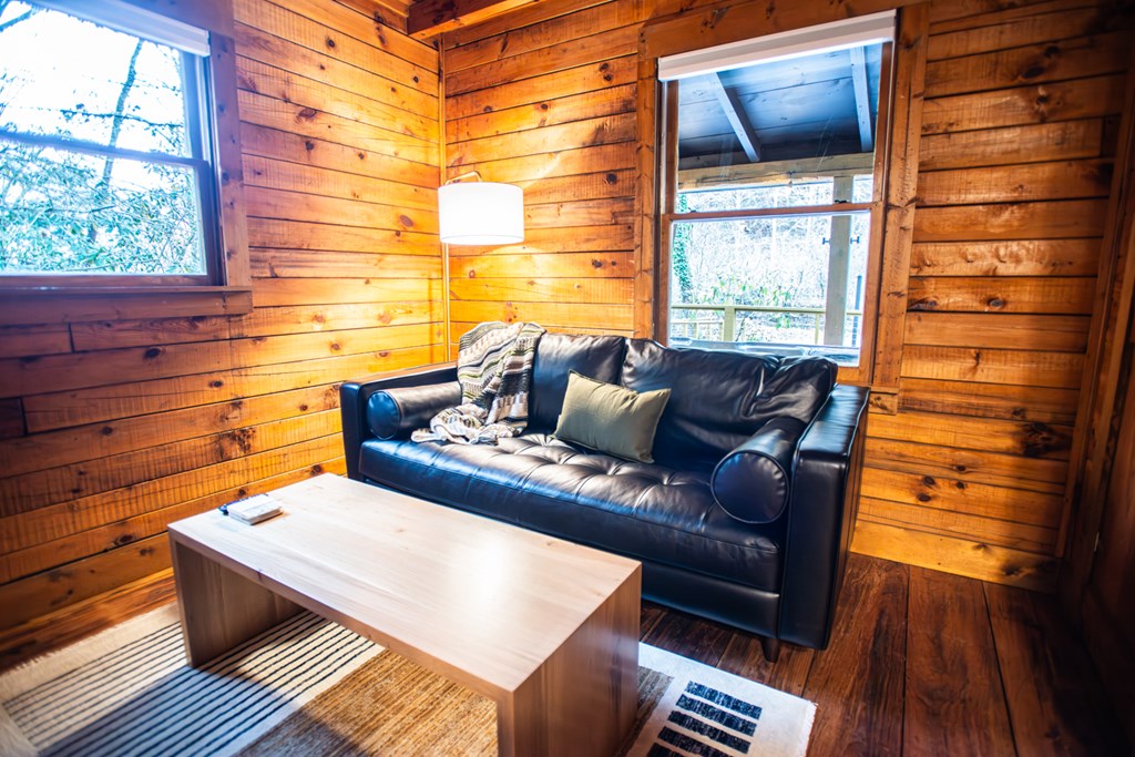 429335 Blue Ridge Residential