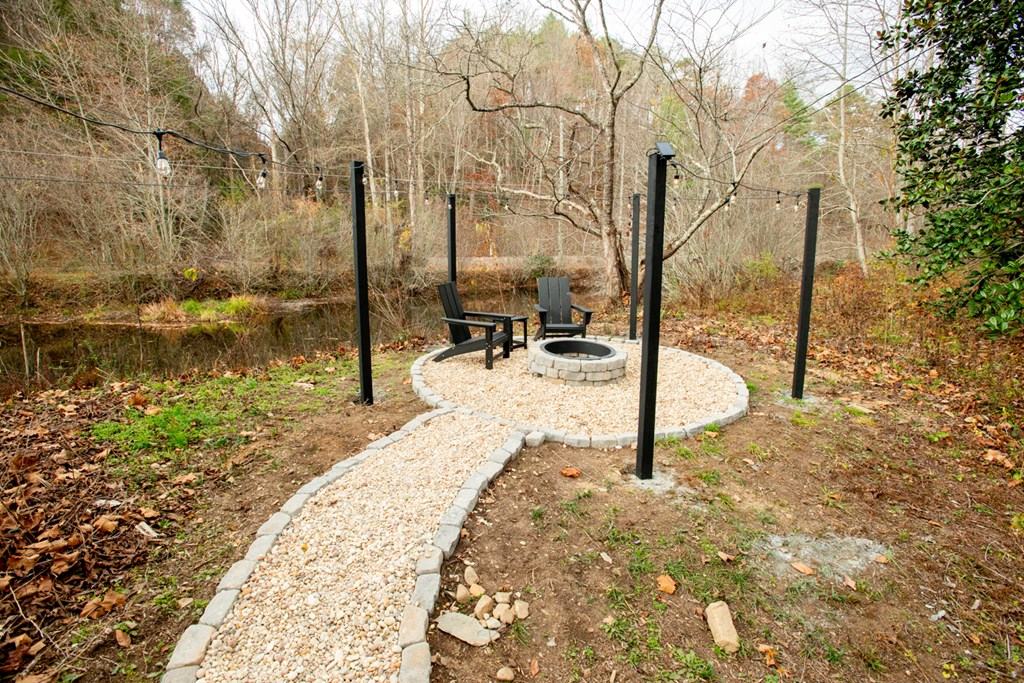 429335 Blue Ridge Residential