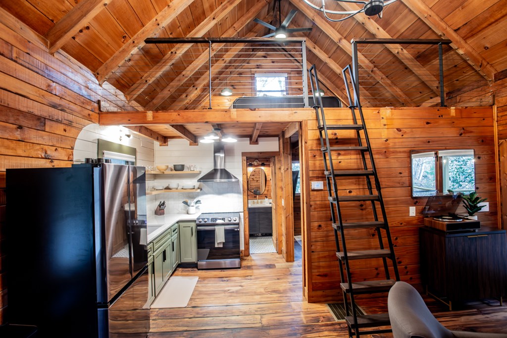 429335 Blue Ridge Residential