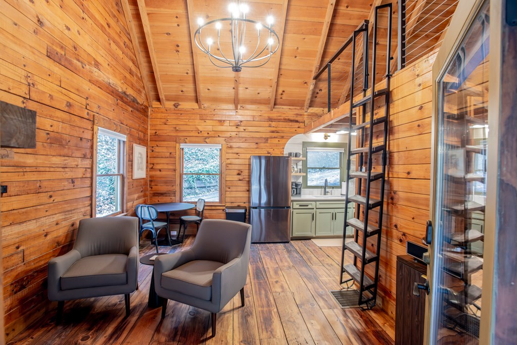 429335 Blue Ridge Residential