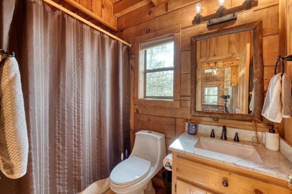 429338 Murphy Residential