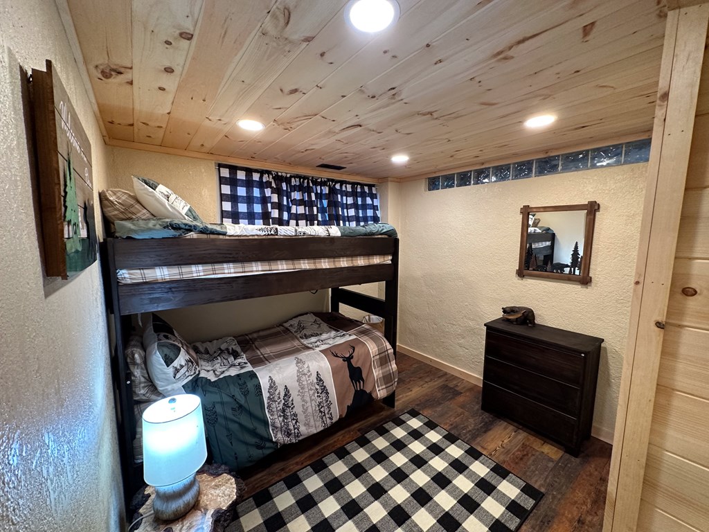 429344 Blue Ridge Residential