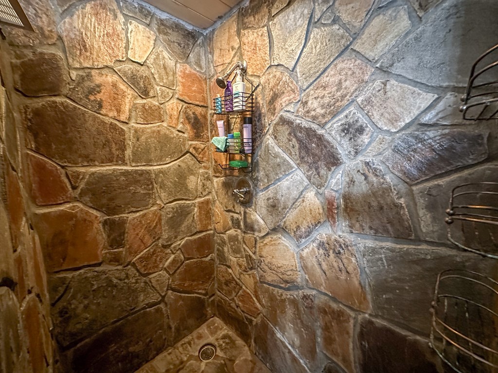 429344 Blue Ridge Residential