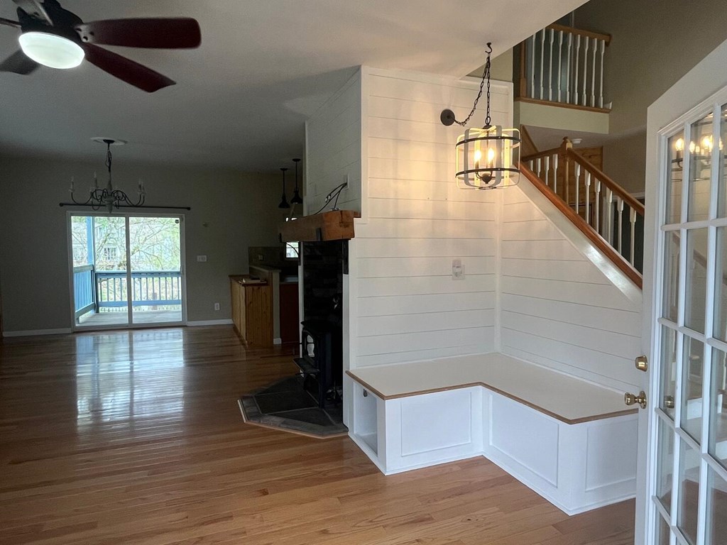 429350 Murphy Residential