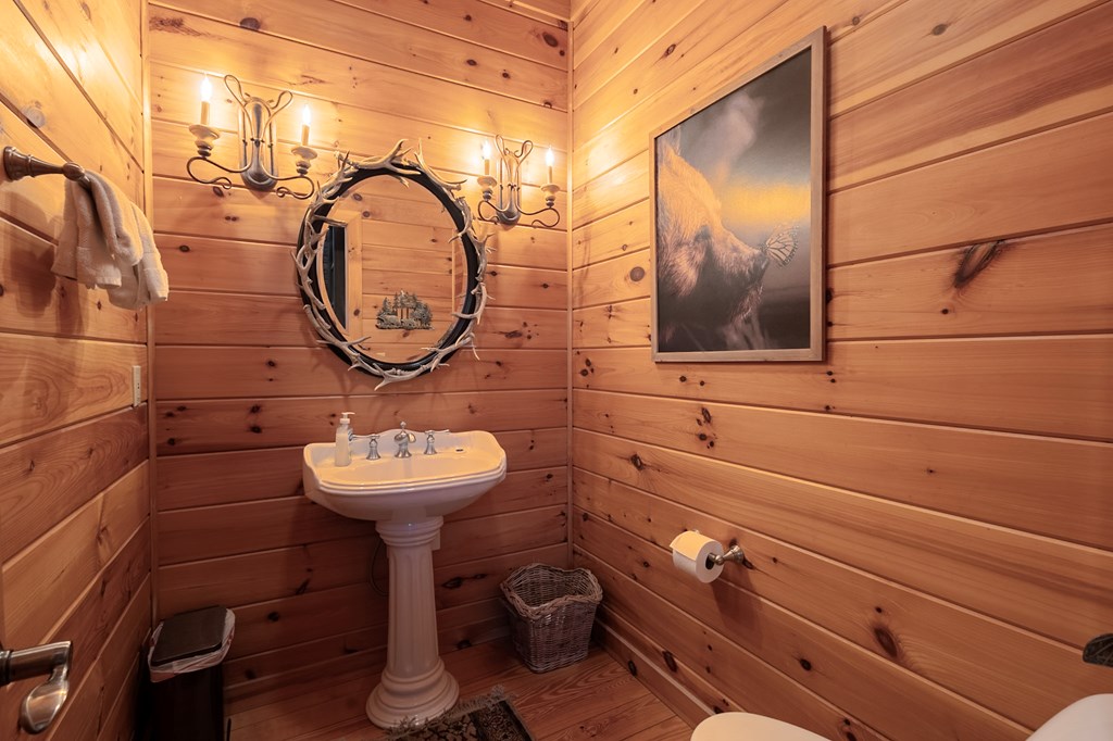 429351 Cherry Log Residential