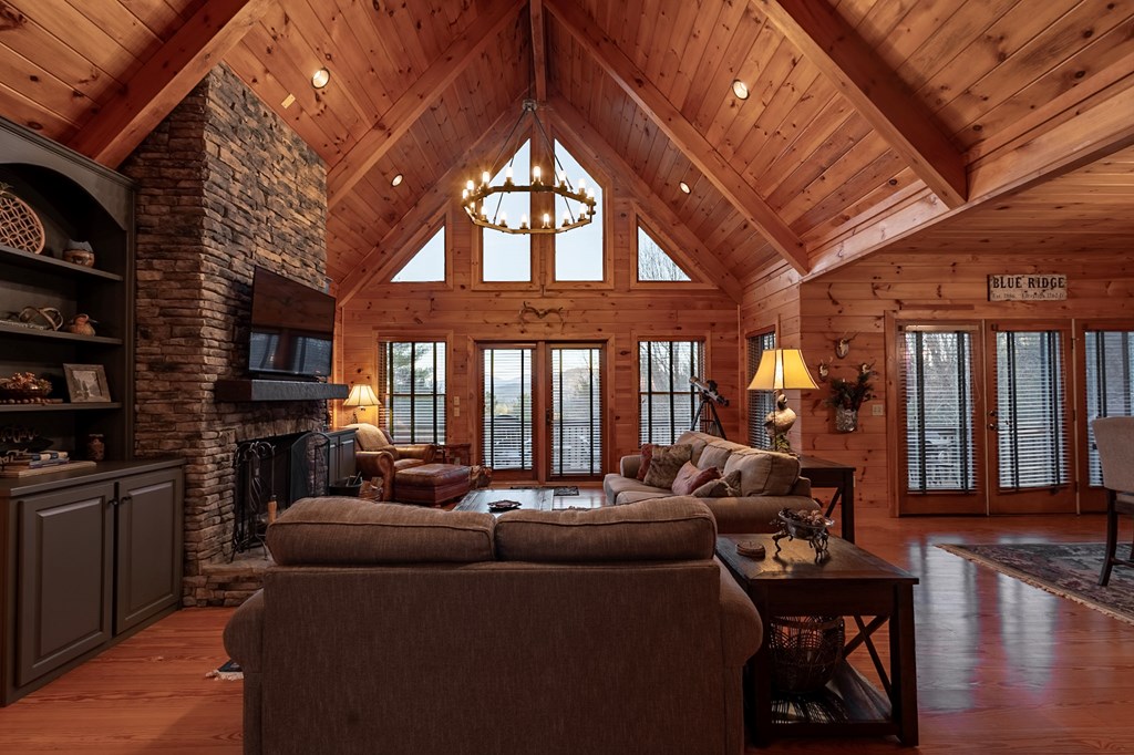 429351 Cherry Log Residential