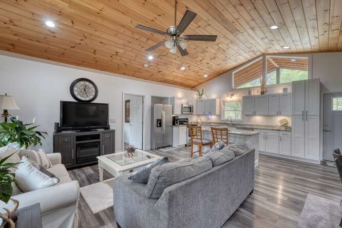 429352 Blairsville Residential