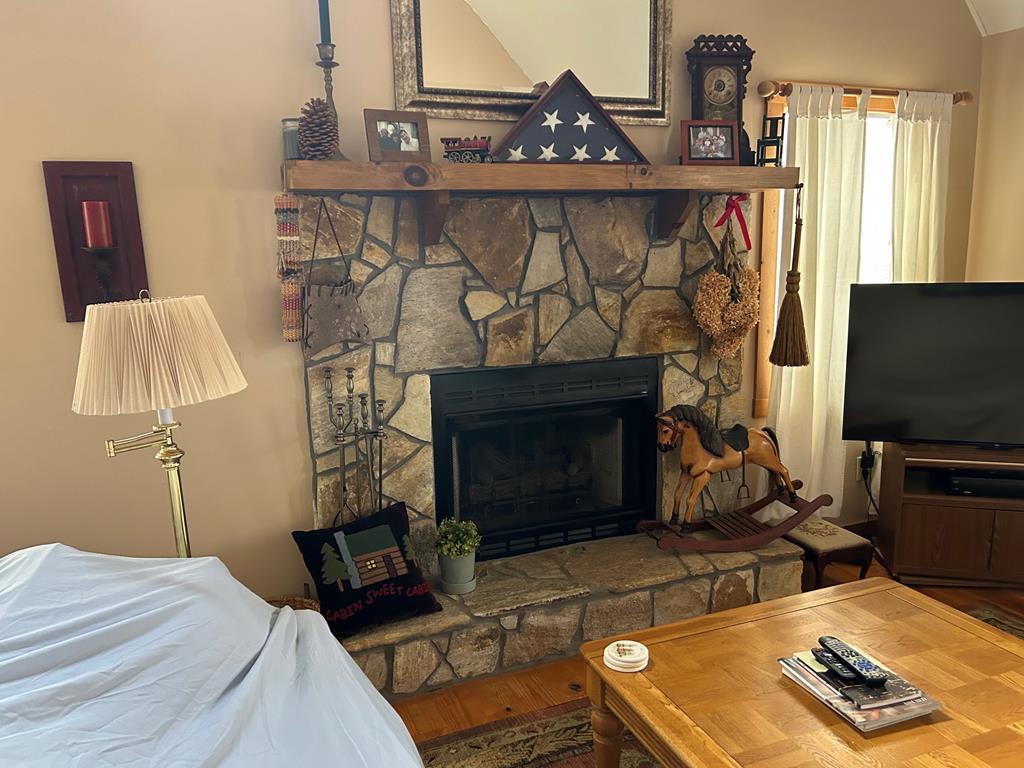 429353 Blairsville Residential