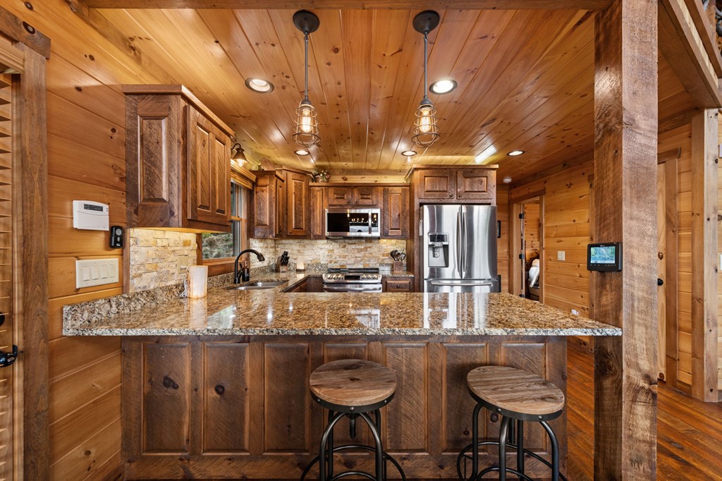 429359 Blue Ridge Residential