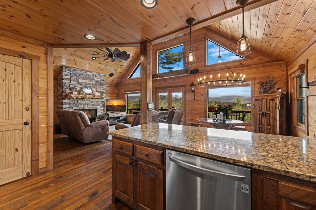 429359 Blue Ridge Residential