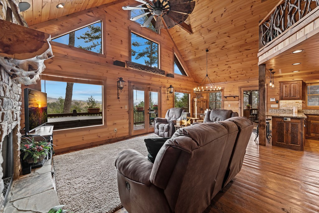 429359 Blue Ridge Residential