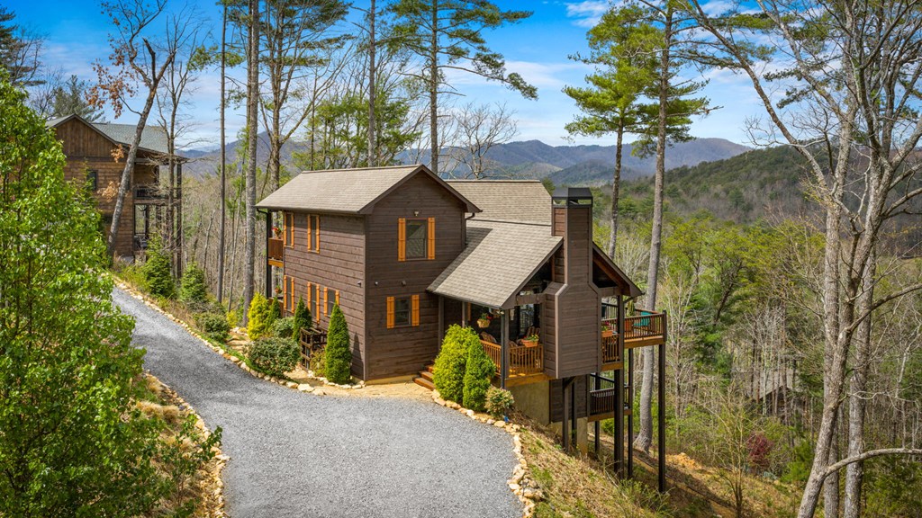 429359 Blue Ridge Residential