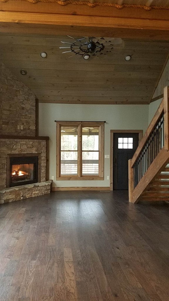 429362 Morganton Residential