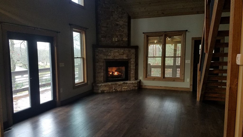 429362 Morganton Residential