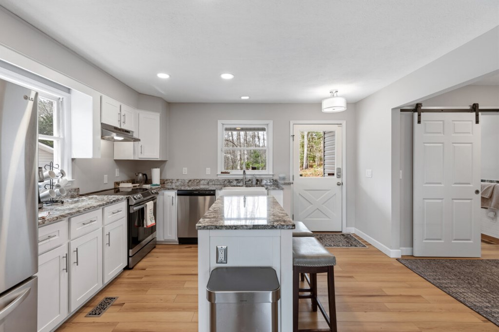 429369 Young Harris Residential