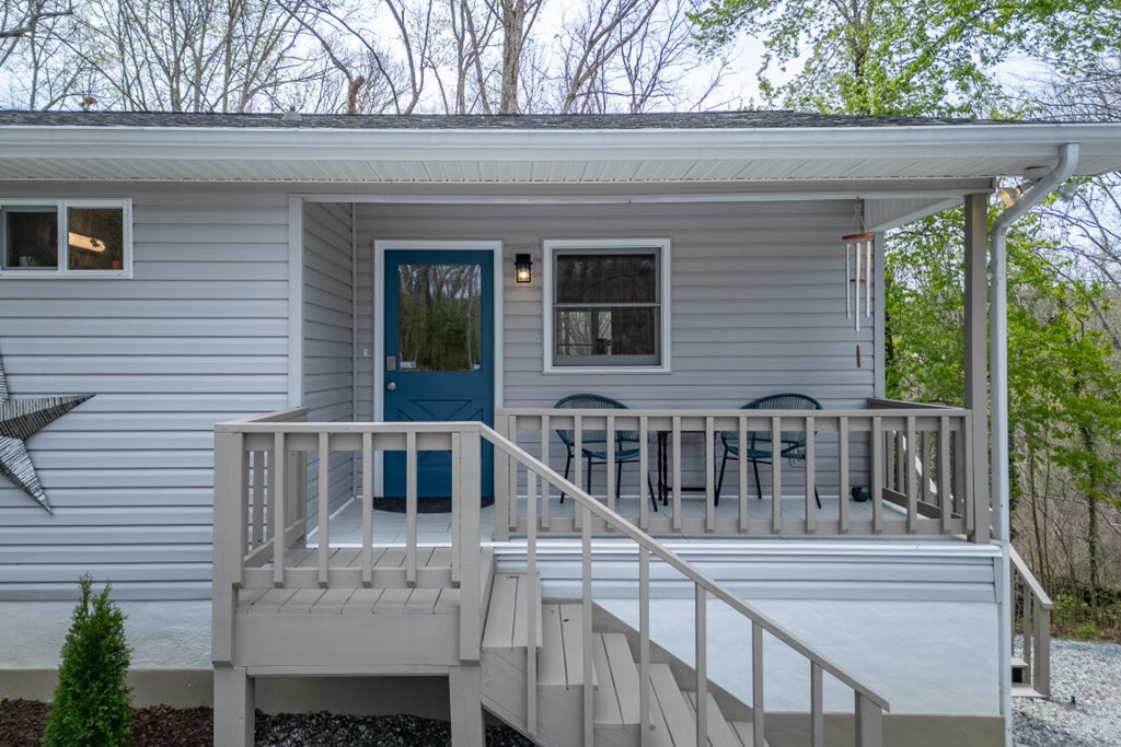 429369 Young Harris Residential