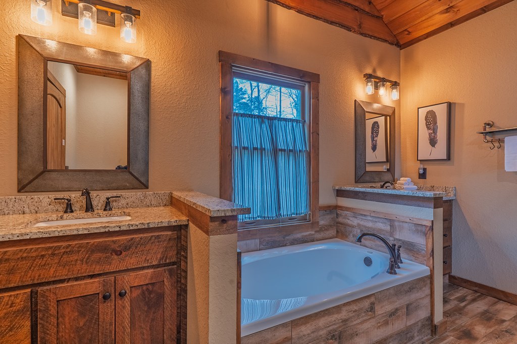 429375 Ellijay Residential