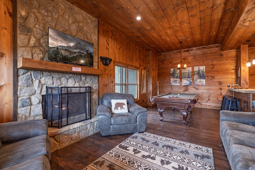 429375 Ellijay Residential