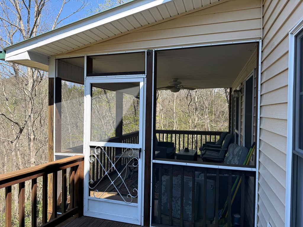 429379 Hiawassee Residential