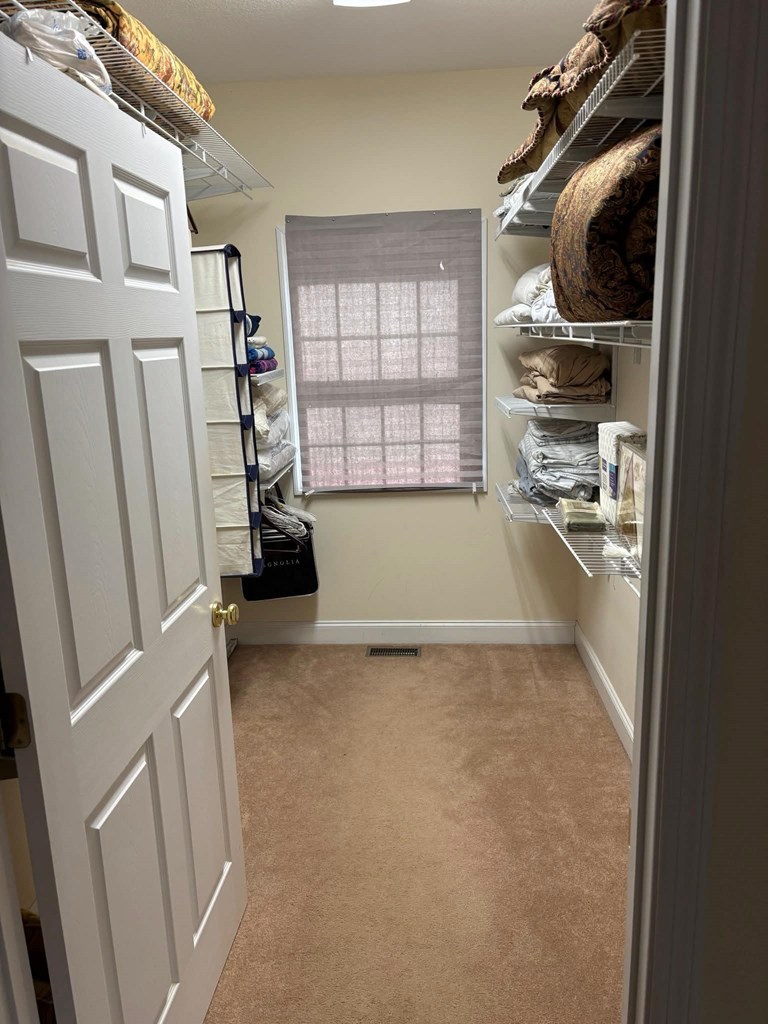 429379 Hiawassee Residential