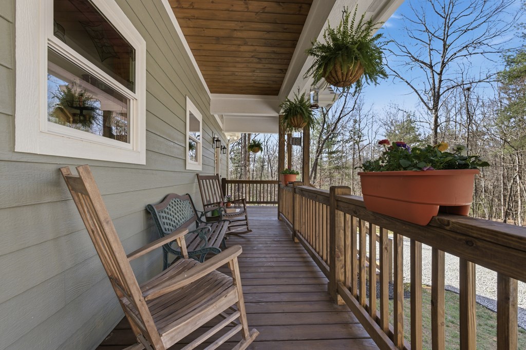 429381 Blairsville Residential